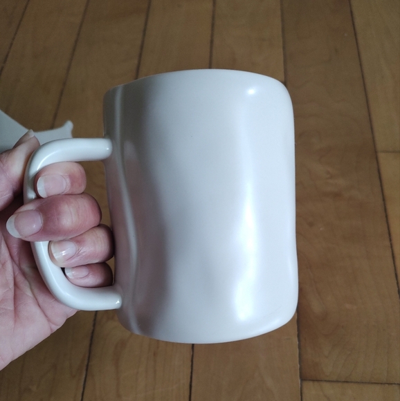 Joseph A Collection 21 Oz Ceramic Crown Mug with Handle- White - Picture 3 of 6